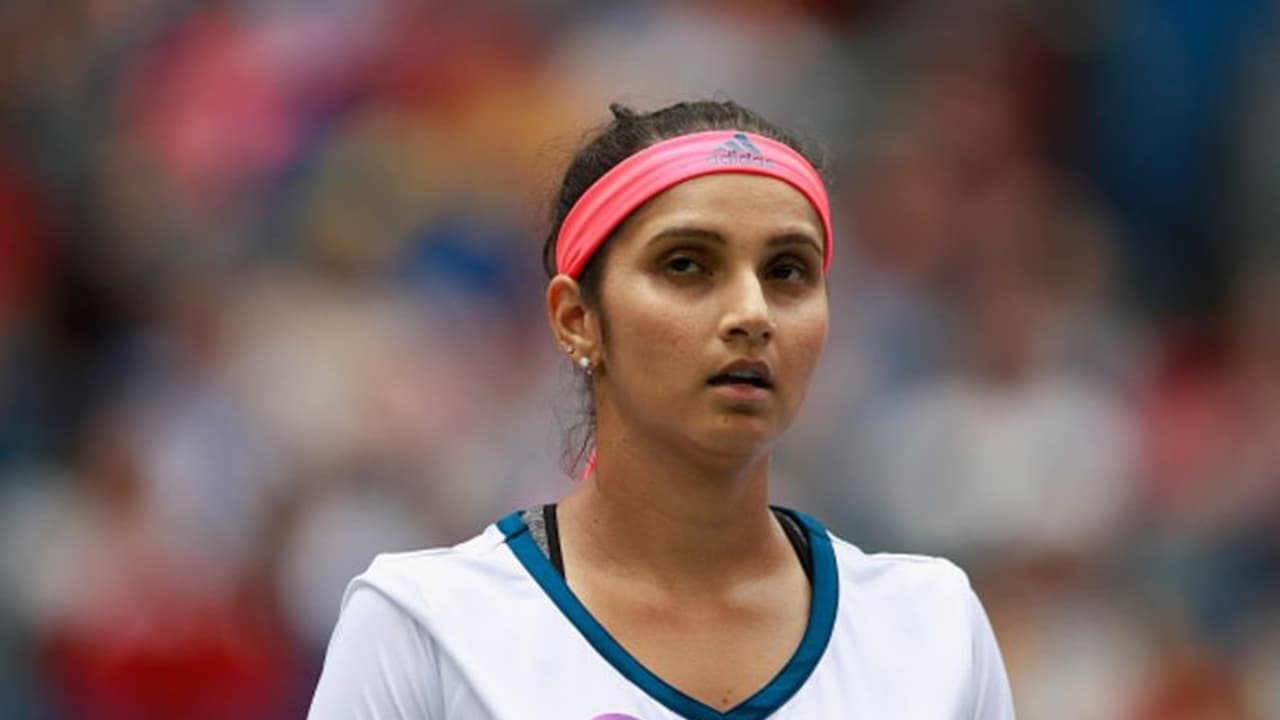 షోయబ్ తో విడాకులు నిజమే.. కొత్త జంటకు విషెష్ చెప్పిన సానియా మీర్జా.. షోయబ్ తో విడాకులు నిజమే.. కొత్త జంటకు విషెష్ చెప్పిన సానియా మీర్జా..