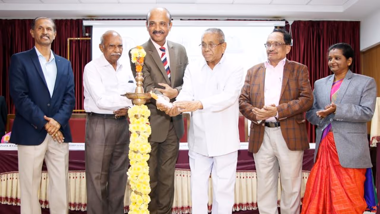  ಅಂತಾರಾಷ್ಟ್ರೀಯ ಸಂಸ್ಥೆಗಳಲ್ಲಿ ಪ್ರತಿಭಾವಂತ ಕಾನೂನು ವಿದ್ಯಾರ್ಥಿಗಳಿಗೆ ಬೇಡಿಕೆಯಿದೆ