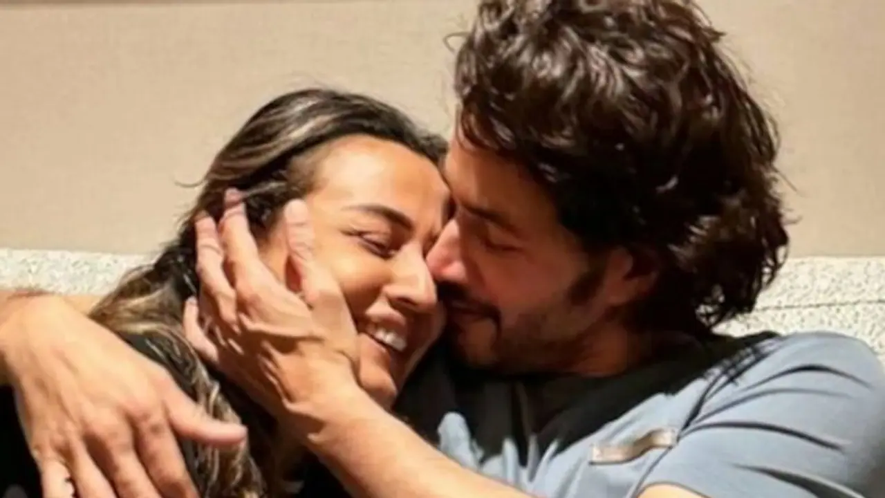 'സ്നേഹം നിറയ്ക്കുന്നതിന് നന്ദി', ഭാര്യക്ക് ആശംസകളുമായി മഹേഷ് ബാബു 'സ്നേഹം നിറയ്ക്കുന്നതിന് നന്ദി', ഭാര്യക്ക് ആശംസകളുമായി മഹേഷ് ബാബു