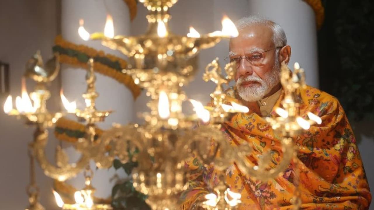 Ayodhya Ram Mandir: PM Modi's YouTube Live on 'Pran Pratishtha' becomes most watched in world Ayodhya Ram Mandir: PM Modi's YouTube Live on 'Pran Pratishtha' becomes most watched in world