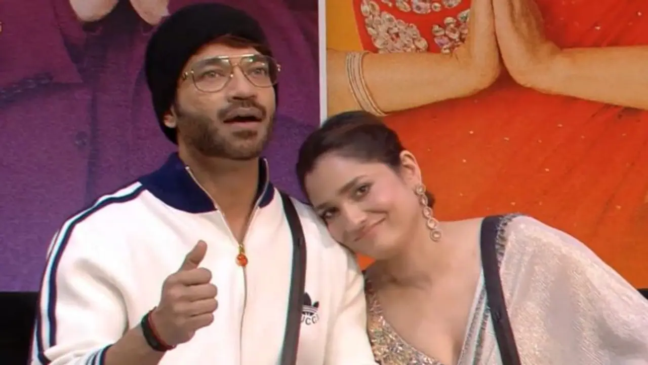 Bigg Boss 17 update: 'I am here because of her'; Vicky Jain kneels down to apologize to wife Ankita Lokhande Bigg Boss 17 update: 'I am here because of her'; Vicky Jain kneels down to apologize to wife Ankita Lokhande