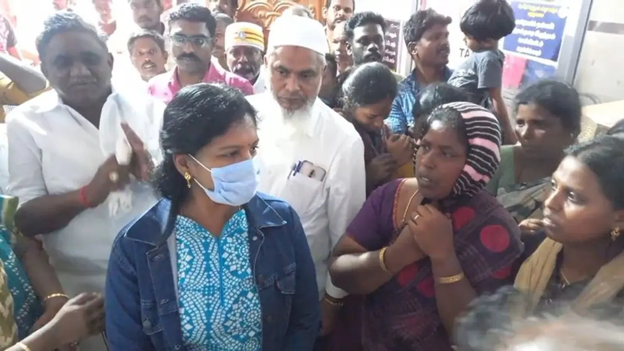 மகனின் உடல் உறுப்புகளை தானமாக வழங்கிய பெற்றோர்; மாவட்ட ஆட்சியரின் செயலால் நெகிழ்ச்சி மகனின் உடல் உறுப்புகளை தானமாக வழங்கிய பெற்றோர்; மாவட்ட ஆட்சியரின் செயலால் நெகிழ்ச்சி