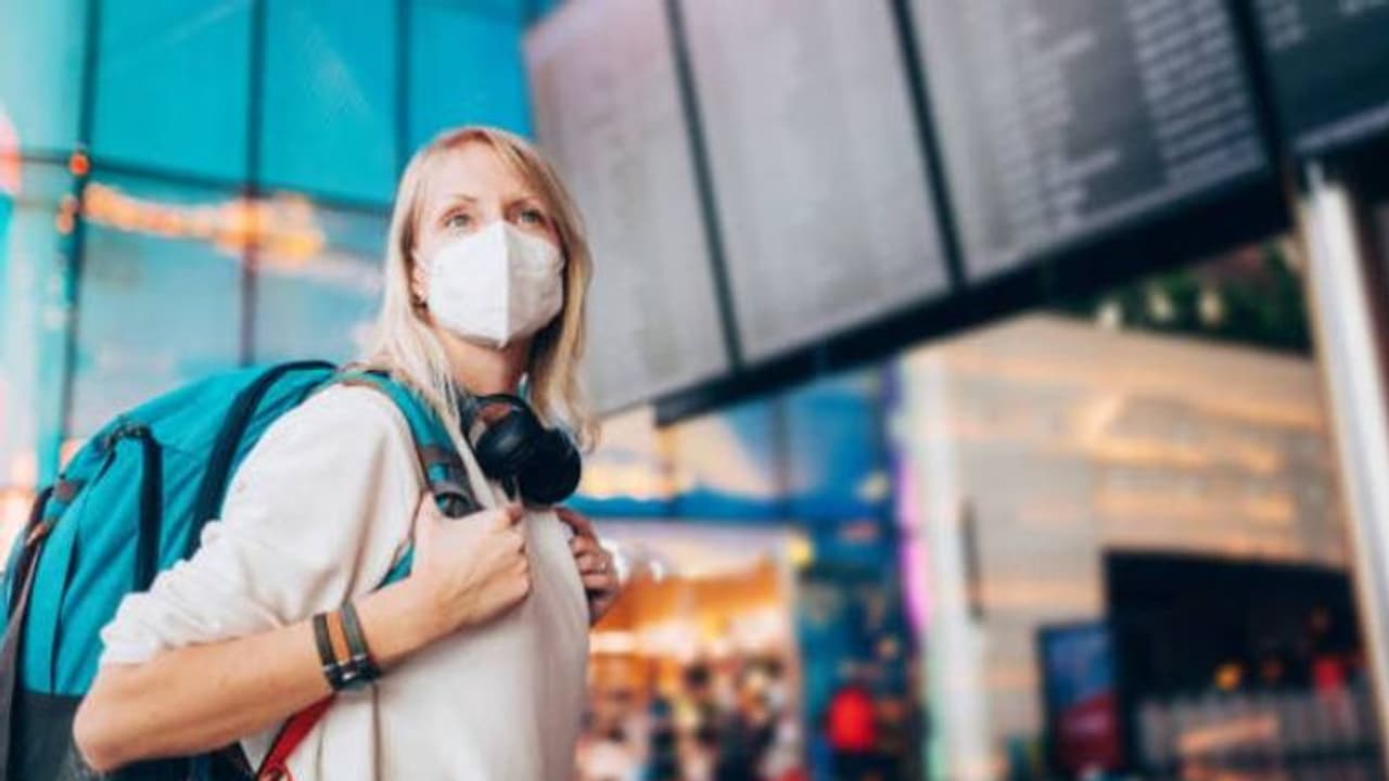 ശത്രുക്കൾക്ക് പോലുമുണ്ടാവരുത് ഇങ്ങനെയൊരവസ്ഥ; അസുഖമാണെന്ന് പറഞ്ഞ് ലീവെടുത്തു, ഫ്ലൈറ്റിൽ കയറിയ യുവതി ഞെട്ടി ശത്രുക്കൾക്ക് പോലുമുണ്ടാവരുത് ഇങ്ങനെയൊരവസ്ഥ; അസുഖമാണെന്ന് പറഞ്ഞ് ലീവെടുത്തു, ഫ്ലൈറ്റിൽ കയറിയ യുവതി ഞെട്ടി