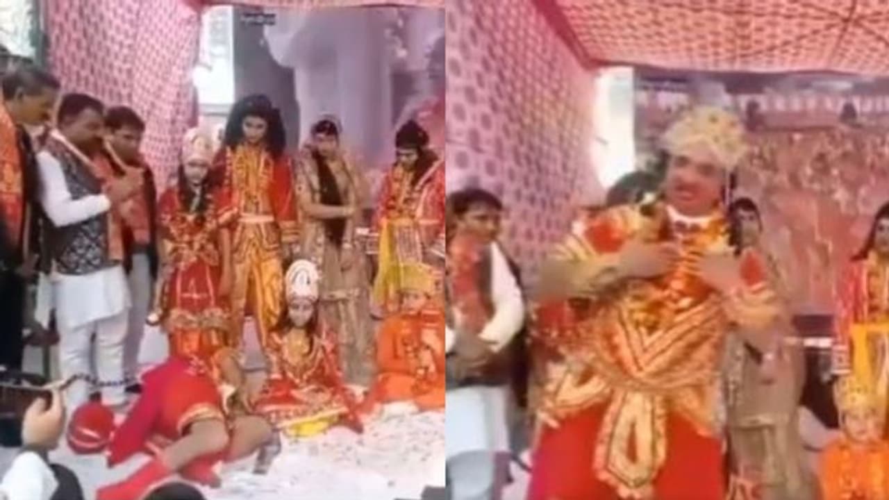 അയോധ്യ പ്രതിഷ്ഠാ ചടങ്ങ്; രാമലീല നാടകത്തിനിടെ ഹനുമാന്റെ വേഷമിട്ടയാള് കുഴഞ്ഞ് വീണ് മരിച്ചു VIDEO അയോധ്യ പ്രതിഷ്ഠാ ചടങ്ങ്; രാമലീല നാടകത്തിനിടെ ഹനുമാന്റെ വേഷമിട്ടയാള് കുഴഞ്ഞ് വീണ് മരിച്ചു VIDEO