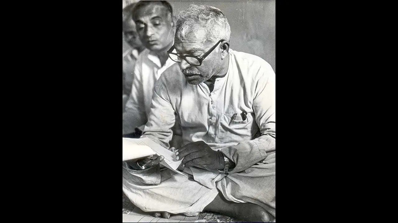 Karpoori Thakur