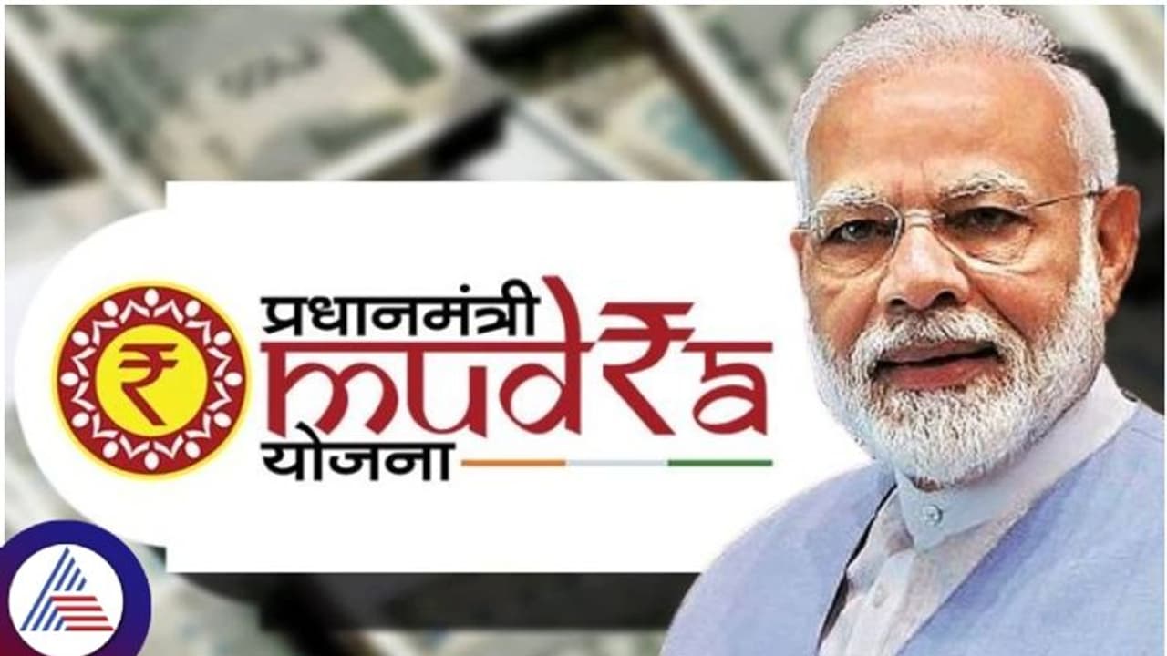 ಕೇಂದ್ರ ಸರ್ಕಾರದ ಮುದ್ರಾ ಯೋಜನೆ ಹೆಸರಲ್ಲಿ 1.63 ಲಕ್ಷ ರೂ. ವಂಚನೆ: ಈಗ್ಲೇ ನಿಮ್ಮ ಬಾಂಡ್ ಪೇಪರ್ ಪರಿಶೀಲಿಸಿ ಕೇಂದ್ರ ಸರ್ಕಾರದ ಮುದ್ರಾ ಯೋಜನೆ ಹೆಸರಲ್ಲಿ 1.63 ಲಕ್ಷ ರೂ. ವಂಚನೆ: ಈಗ್ಲೇ ನಿಮ್ಮ ಬಾಂಡ್ ಪೇಪರ್ ಪರಿಶೀಲಿಸಿ