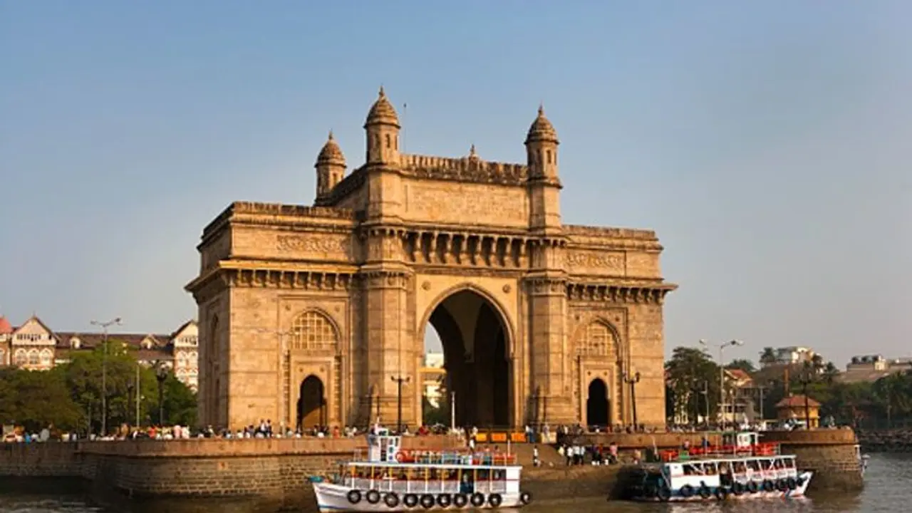 Mumbai on high alert: Traffic police control room receives serial bomb threats