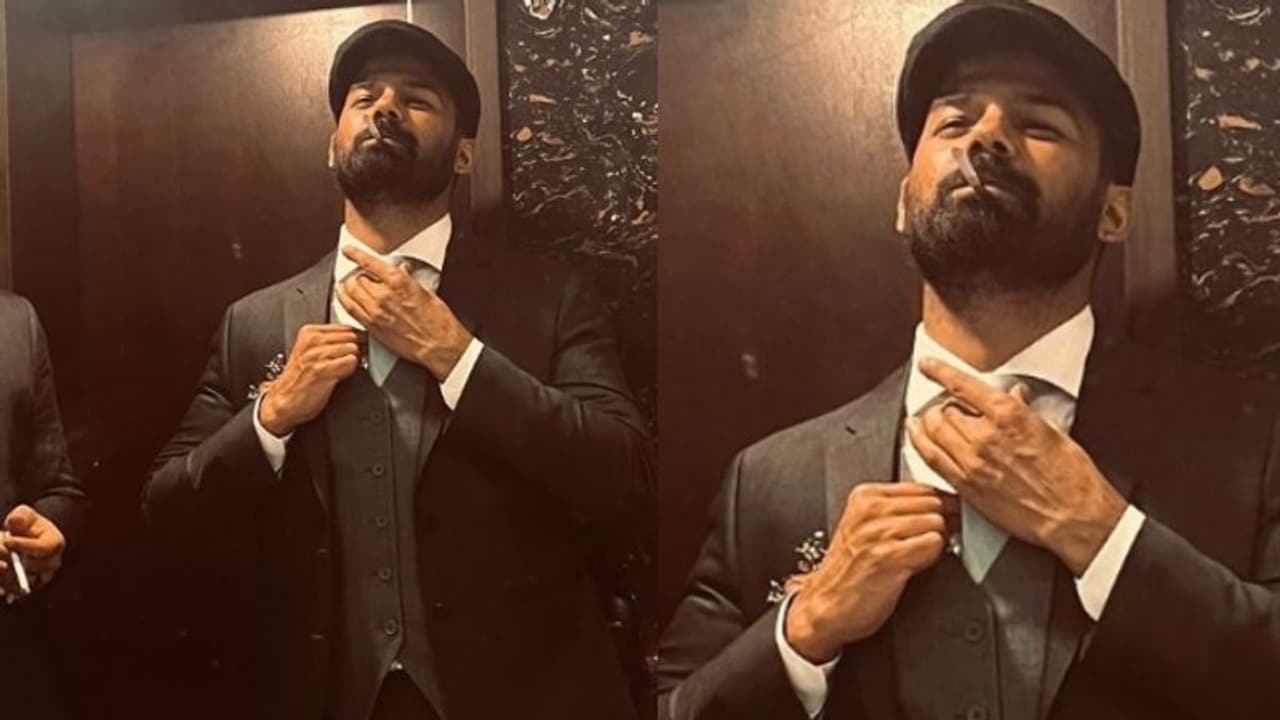 ‘പീക്കി ബ്ലൈൻഡേഴ്സ്’ ലുക്കിൽ പ്രണവ്; 'വന്നിറങ്ങിയത് ചുമ്മാതങ്ങ് പോകാനല്ലല്ലേ' എന്ന് കമന്റുകൾ ‘പീക്കി ബ്ലൈൻഡേഴ്സ്’ ലുക്കിൽ പ്രണവ്; 'വന്നിറങ്ങിയത് ചുമ്മാതങ്ങ് പോകാനല്ലല്ലേ' എന്ന് കമന്റുകൾ