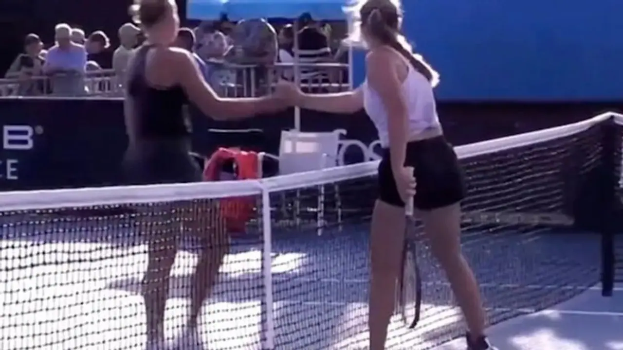 Ukrainian Tennis Federation criticises junior player for shaking hands with Russian player at Australian Open Ukrainian Tennis Federation criticises junior player for shaking hands with Russian player at Australian Open