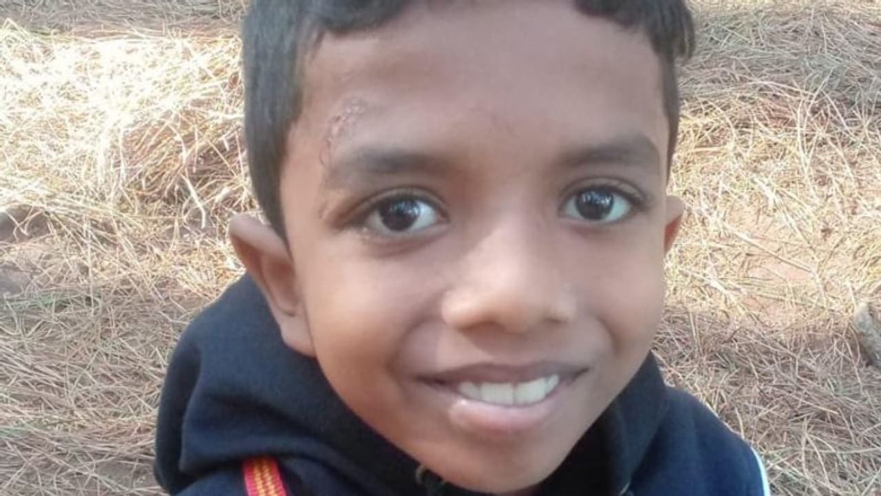 സോഫ്റ്റ് ഡ്രിങ്ക് എന്ന് കരുതി കീടനാശിനി കുടിച്ചു; തിരുവനന്തപുരത്ത് 11 വയസുകാരന് ദാരുണാന്ത്യം സോഫ്റ്റ് ഡ്രിങ്ക് എന്ന് കരുതി കീടനാശിനി കുടിച്ചു; തിരുവനന്തപുരത്ത് 11 വയസുകാരന് ദാരുണാന്ത്യം