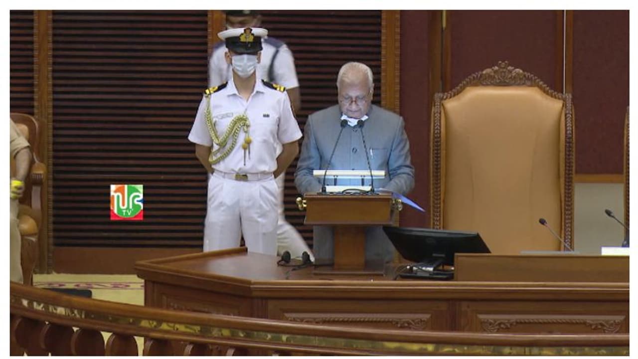 ഗവർണറുടെ നയപ്രഖ്യാപനത്തോടെ നിയമസഭാ സമ്മേളനത്തിന് ഇന്ന് തുടക്കം; സഭയിൽ ആഞ്ഞടിക്കാൻ പ്രതിപക്ഷം