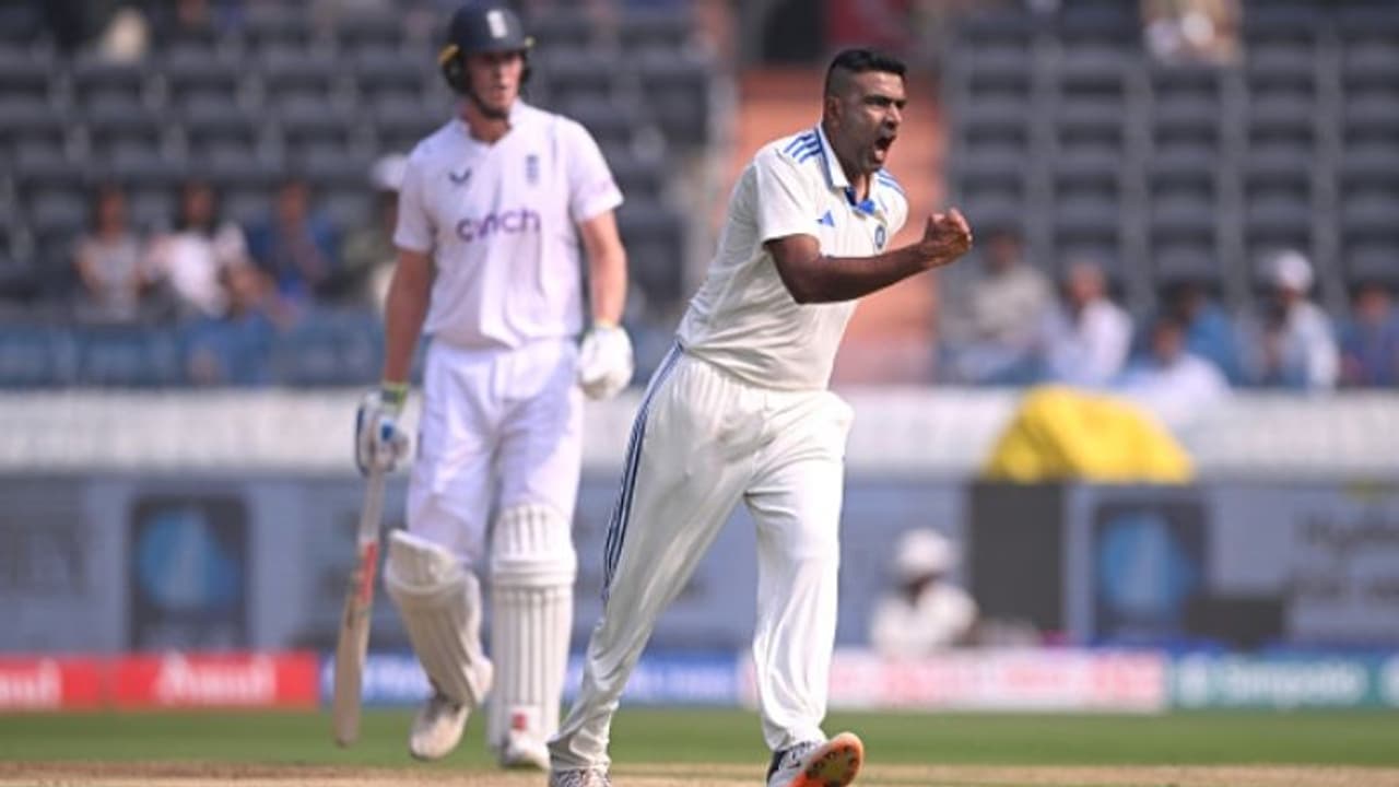  ഹൈദരാബാദ് ടെസ്റ്റ്: സ്പിന്നര്‍മാര്‍ പണി തുടങ്ങി, നല്ല തുടക്കത്തിനുശേഷം ഇംഗ്ലണ്ടിന് 3 വിക്കറ്റ് നഷ്ടം