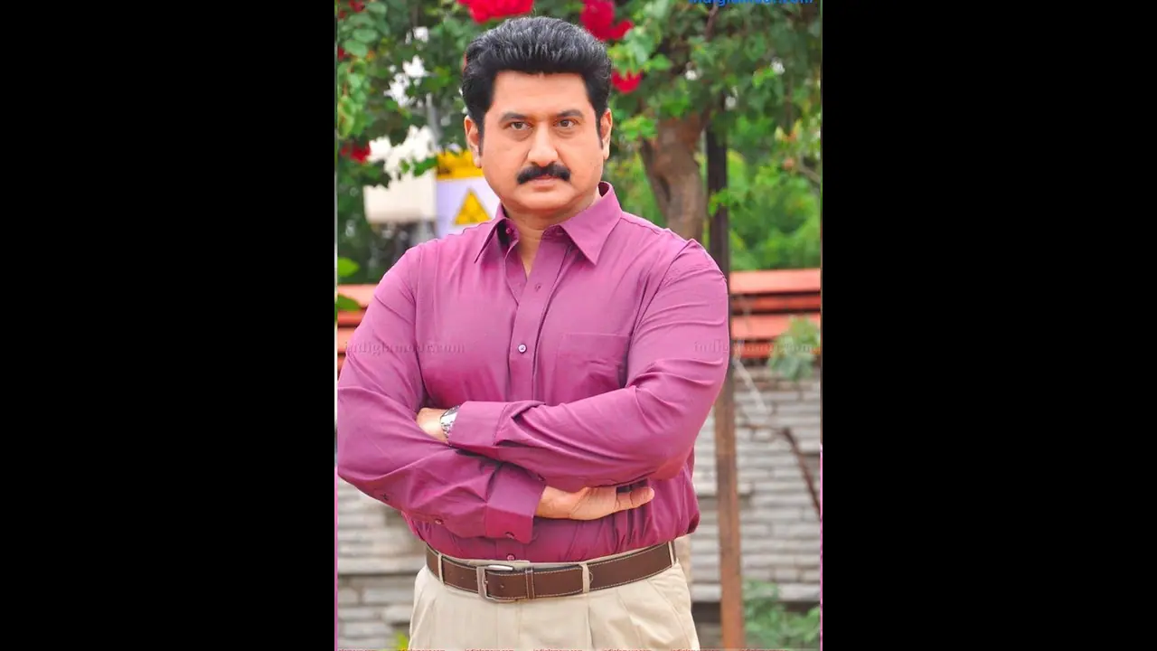 నటుడు సుమన్ పొలిటికల్ ఎంట్రీ..? ఏపార్టీలో చేరుతున్నారంటే..? నటుడు సుమన్ పొలిటికల్ ఎంట్రీ..? ఏపార్టీలో చేరుతున్నారంటే..?