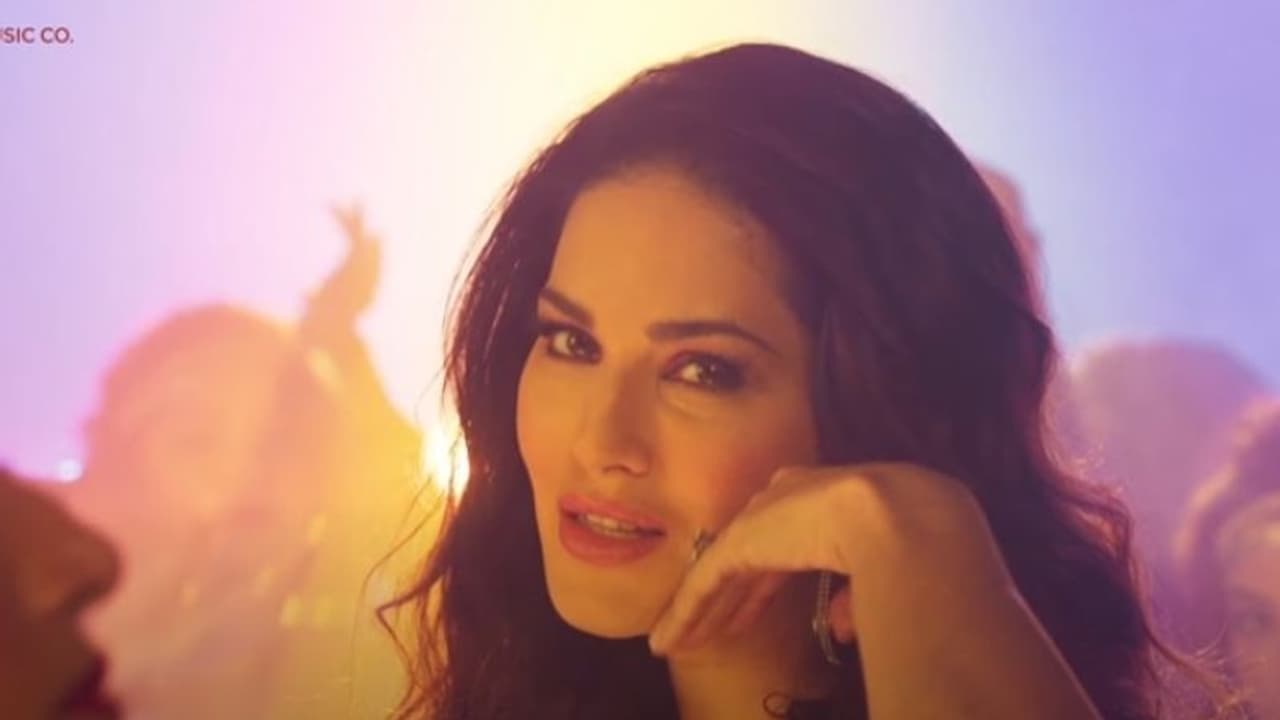 'മധുരരാജ'യ്ക്ക് ശേഷം സണ്ണി ലിയോണ്‍ വീണ്ടും മലയാളത്തില്‍; ഗാനം എത്തി