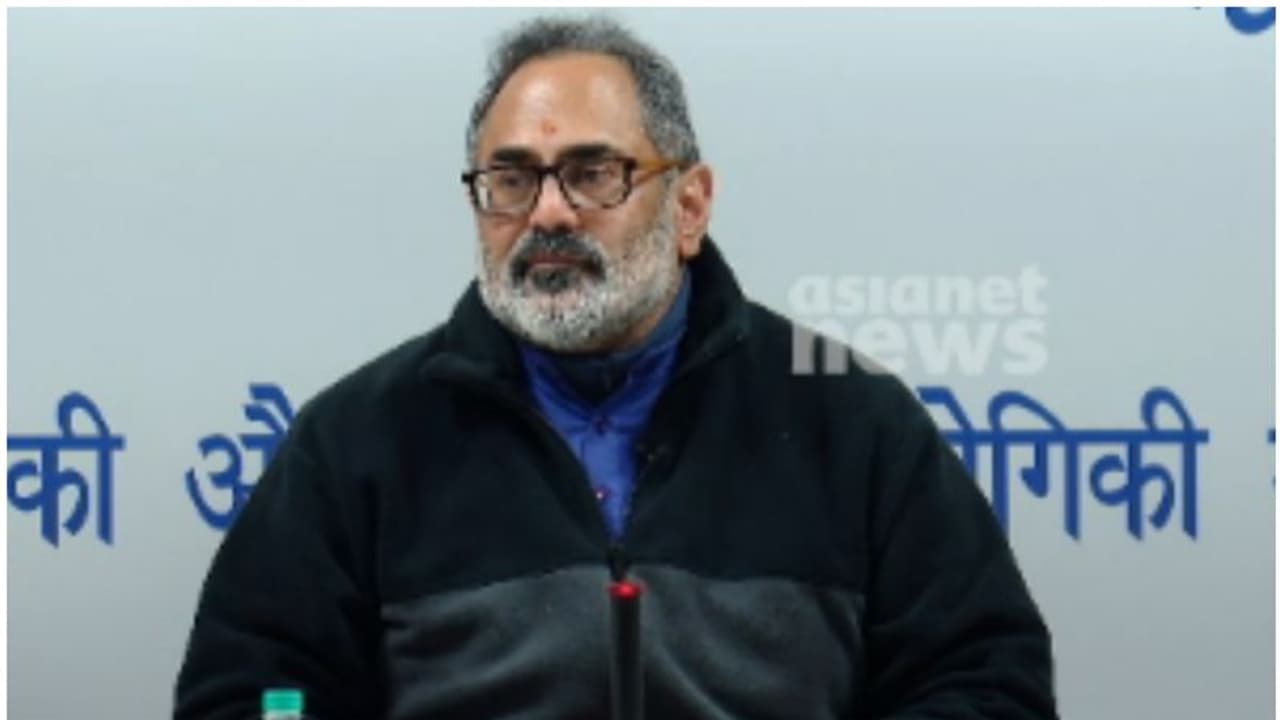 కర్ణాటకకు బకాయిలపై కాంగ్రెస్ తప్పుడు ప్రచారం: కేంద్ర మంత్రి రాజీవ్ చంద్రశేఖర్