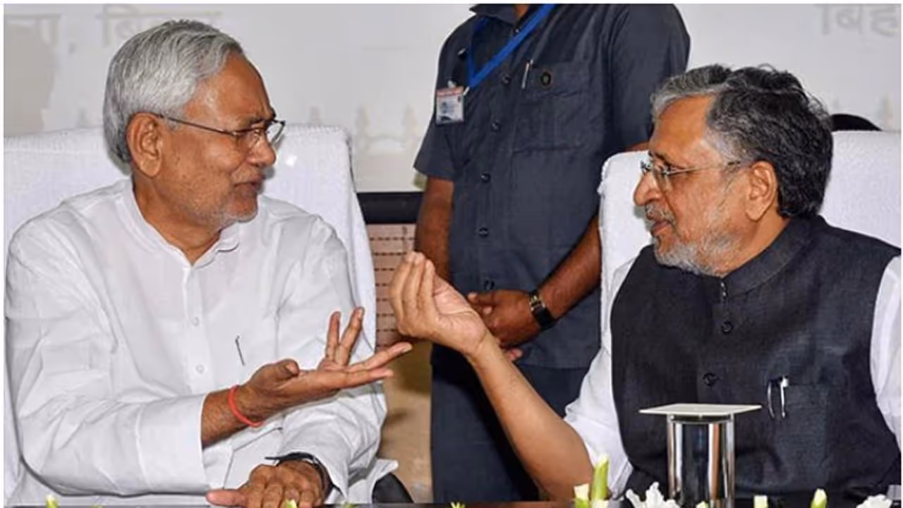 ബിജെപിക്കൊപ്പമില്ലെന്ന് ജെഡിയു, വാതിൽ അടക്കില്ലെന്ന് സുശീൽ മോദി; 2 ദിവസം ബിജെപി ദേശീയ നിർവാഹക സമിതി ബിഹാറിൽ