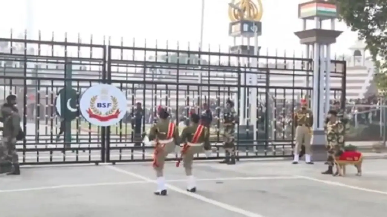 Republic Day 2024: Beating Retreat at Attari Wagah border resonates with nationalistic zeal (WATCH)