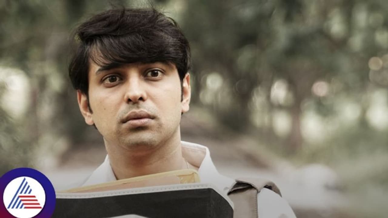 ಸೂರ್ಯ ವಸಿಷ್ಠ ಹಾಡು ಬರೆದ್ರು, ಮಾಧುರಿ ಶೇಷಾದ್ರಿ ಹಾಡಿದ್ರು; 'ಸಾರಾಂಶ' ಸಾಂಗ್ ಸೂಪರ್ ಹಿಟ್! ಸೂರ್ಯ ವಸಿಷ್ಠ ಹಾಡು ಬರೆದ್ರು, ಮಾಧುರಿ ಶೇಷಾದ್ರಿ ಹಾಡಿದ್ರು; 'ಸಾರಾಂಶ' ಸಾಂಗ್ ಸೂಪರ್ ಹಿಟ್!