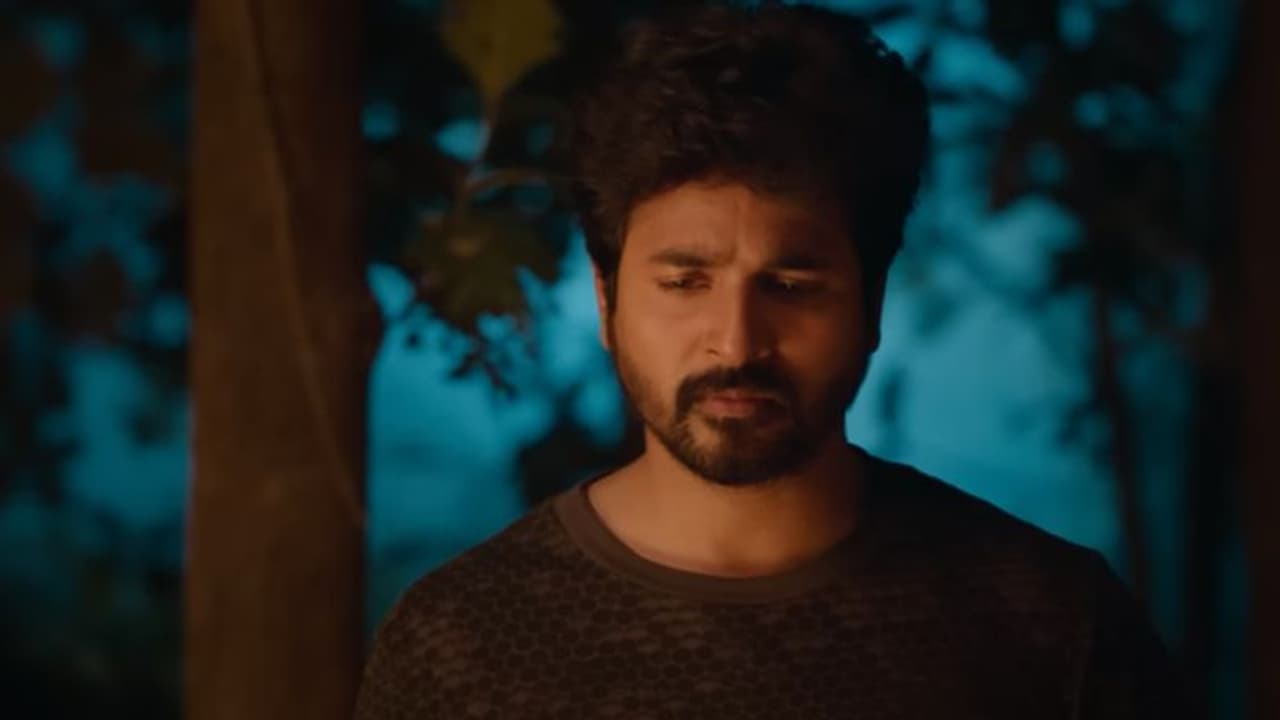 വെറുതെയങ്ങ് പോകാൻ ശിവകാര്ത്തികേയനില്ല, മൂന്നാമാഴ്ചയിലും തമിഴകത്ത് അയലാന് വൻ സ്വീകാര്യത, സര്പ്രൈസ് കുതിപ്പ് വെറുതെയങ്ങ് പോകാൻ ശിവകാര്ത്തികേയനില്ല, മൂന്നാമാഴ്ചയിലും തമിഴകത്ത് അയലാന് വൻ സ്വീകാര്യത, സര്പ്രൈസ് കുതിപ്പ്