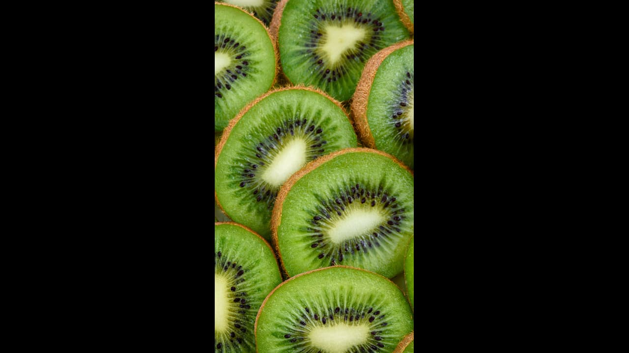 കിവിപ്പഴം ശരീരഭാരം കുറയ്ക്കാൻ സഹായിക്കുമോ? കിവിപ്പഴം ശരീരഭാരം കുറയ്ക്കാൻ സഹായിക്കുമോ?