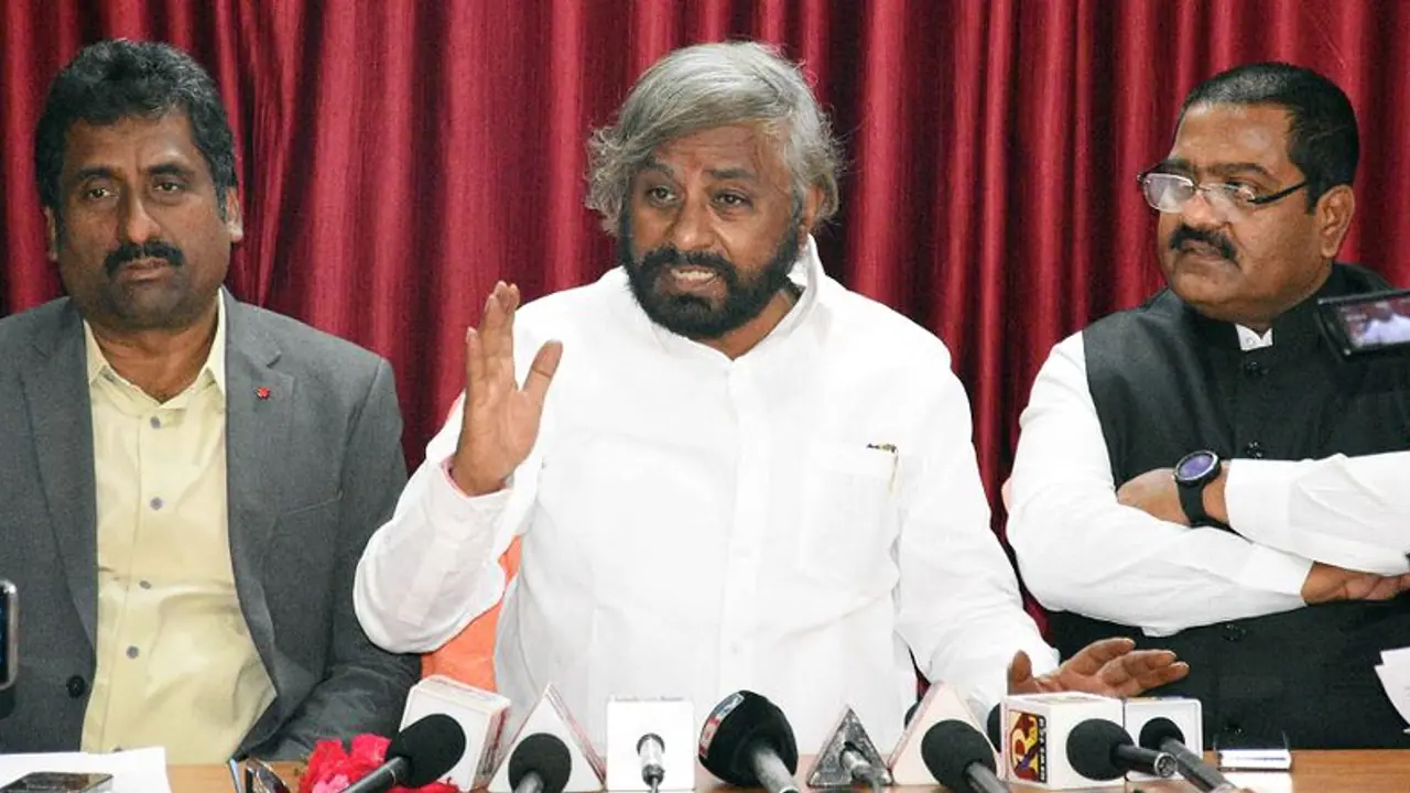 ತಮಿಳುನಾಡಿನ ಎಲಗಿರಿ ಮಾದರಿಯಲ್ಲಿ ಬೆಂಗಳೂರು, ಬೀದರಲ್ಲಿ ತಲೆಯೆತ್ತಲಿವೆ ಹೊಸ ಪಕ್ಷಿಧಾಮ: ಸಚಿವ ಖಂಡ್ರೆ