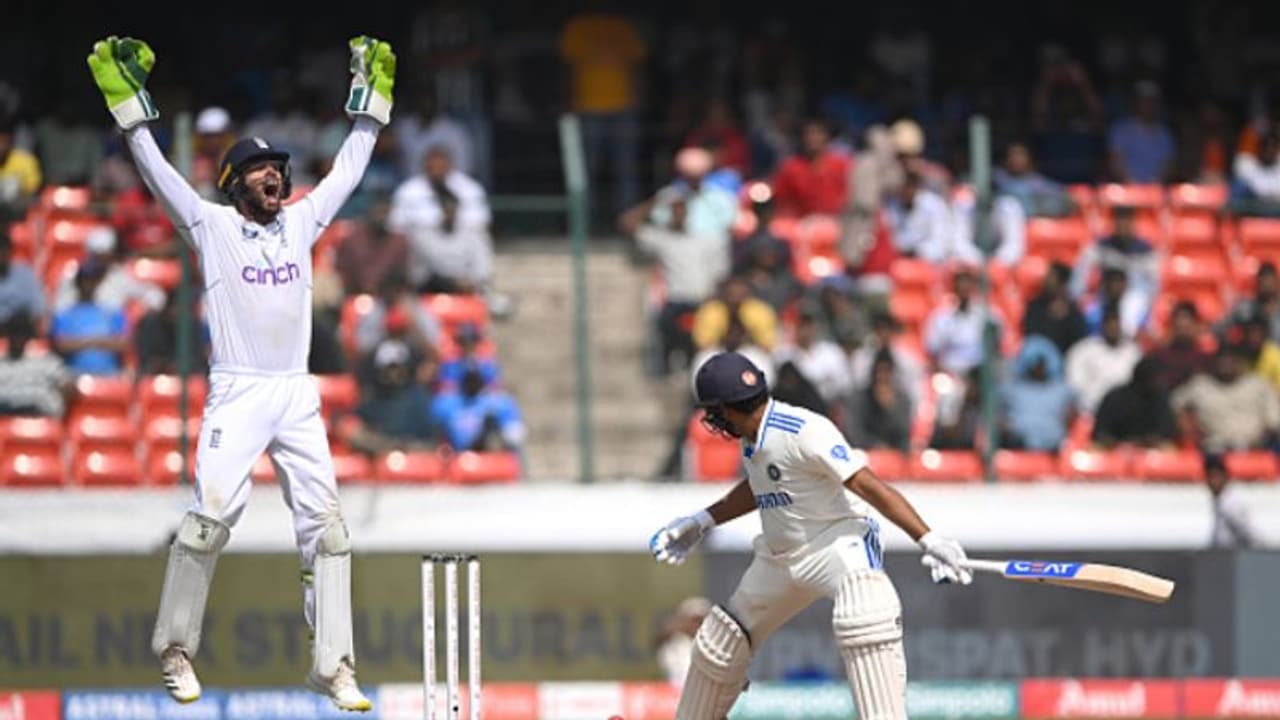 എന്തുകൊണ്ട് തോറ്റു; ചോദ്യത്തിന് മറുപടിയുമായി രോഹിത് ശര്മ്മ, ഒടുവില് കുറ്റസമ്മതം എന്തുകൊണ്ട് തോറ്റു; ചോദ്യത്തിന് മറുപടിയുമായി രോഹിത് ശര്മ്മ, ഒടുവില് കുറ്റസമ്മതം