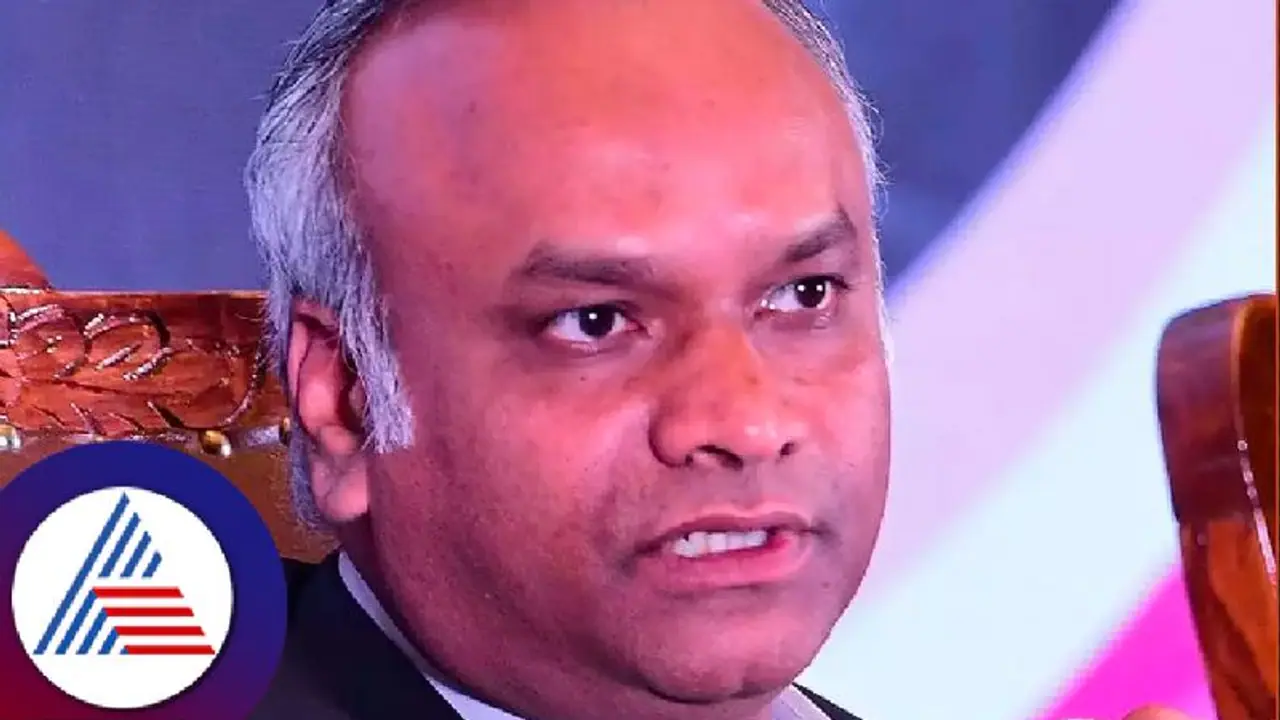 ನೂರಲ್ಲ, ದಿನಕ್ಕೆ ಸಾವಿರ ಸಲ ಅಂಬೇಡ್ಕರ್ ಜಪ ಮಾಡುತ್ತೇನೆ; ಸಿಟಿ ರವಿ, ಅಮಿತ್ ಶಾ ವಿರುದ್ಧ ಪ್ರಿಯಾಂಕ್ ಖರ್ಗೆ ತೀವ್ರ ವಾಗ್ದಾಳಿ!