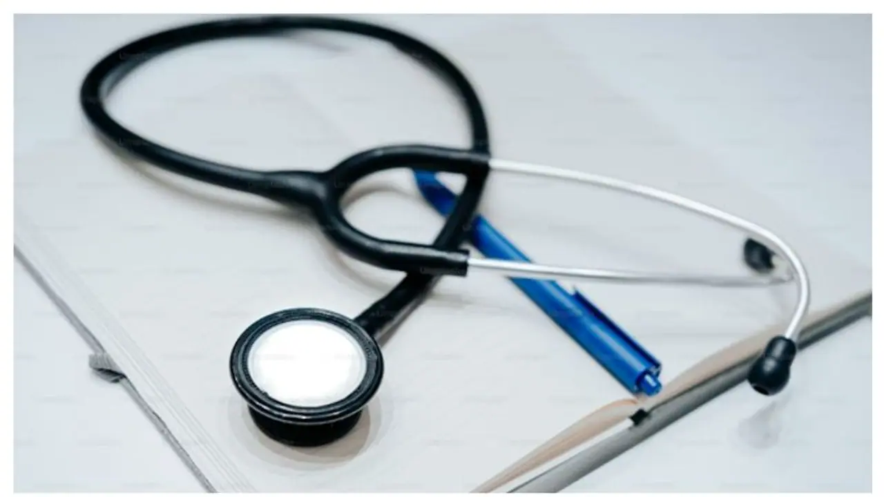 ಎಂಬಿಬಿಎಸ್ ಸೀಟು ಪಡೆಯಲು ಪಿಯುಸಿ ಅಂಕಪಟ್ಟಿ ಪೋರ್ಜರಿ: 44 ವರ್ಷಗಳ ನಂತರ ವೈದ್ಯನಿಗೆ ಜೈಲು