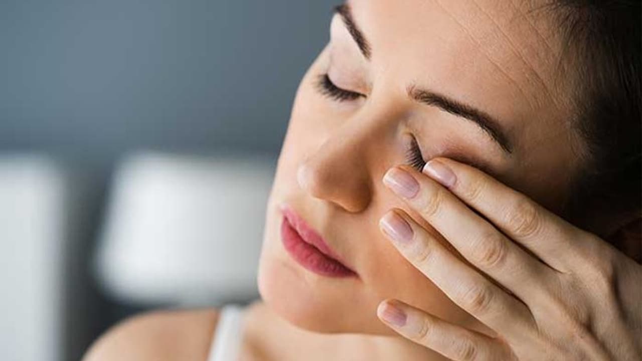 കണ്ണുകളുടെ ആരോഗ്യം ഇപ്പോഴേ സംരക്ഷിക്കുക; ചെയ്യേണ്ട എട്ട് കാര്യങ്ങള്... കണ്ണുകളുടെ ആരോഗ്യം ഇപ്പോഴേ സംരക്ഷിക്കുക; ചെയ്യേണ്ട എട്ട് കാര്യങ്ങള്...