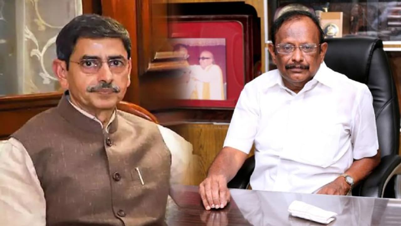 கவர்னர் ரவிக்கு "மீடியா மேனியா".. மூன்று ஆளுநர்களுக்குள் நடக்கும் "அந்த" போட்டி விளாசிய அமைச்சர் எஸ்.ரகுபதி! கவர்னர் ரவிக்கு "மீடியா மேனியா".. மூன்று ஆளுநர்களுக்குள் நடக்கும் "அந்த" போட்டி விளாசிய அமைச்சர் எஸ்.ரகுபதி!