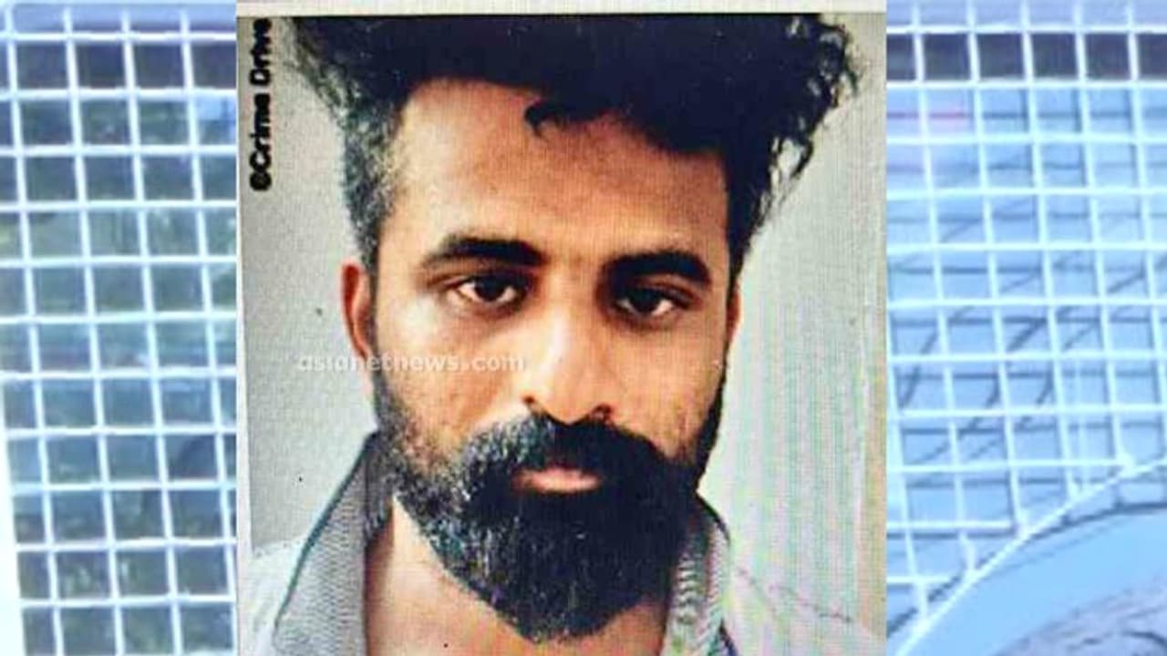 മയക്കുമരുന്ന് കൈവശം വച്ച കോഴിക്കോട് സ്വദേശിക്ക് 50 വര്ഷവും 3 മാസവും തടവ് ശിക്ഷ; 5 ലക്ഷം പിഴയടക്കണം മയക്കുമരുന്ന് കൈവശം വച്ച കോഴിക്കോട് സ്വദേശിക്ക് 50 വര്ഷവും 3 മാസവും തടവ് ശിക്ഷ; 5 ലക്ഷം പിഴയടക്കണം