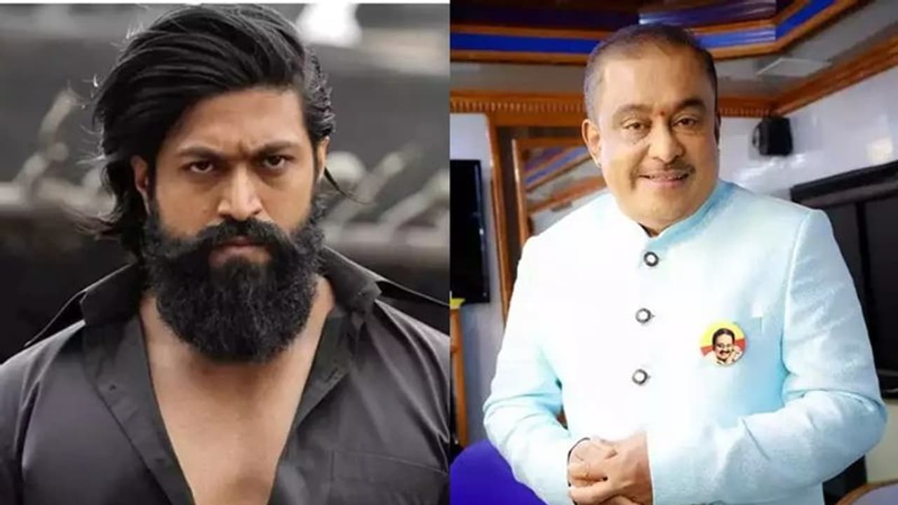 ಯಶ್ ಗಡ್ಡದ ಬಗ್ಗೆ ಕಾಲೆಳೆದ ಹಂಸಲೇಖ, ಕಲಾರಂಗ ಕತ್ತಲೆಯತ್ತ ಹೋಗ್ತಿದೆ ಅಂದಿದ್ದೇಕೆ? ಯಶ್ ಗಡ್ಡದ ಬಗ್ಗೆ ಕಾಲೆಳೆದ ಹಂಸಲೇಖ, ಕಲಾರಂಗ ಕತ್ತಲೆಯತ್ತ ಹೋಗ್ತಿದೆ ಅಂದಿದ್ದೇಕೆ?