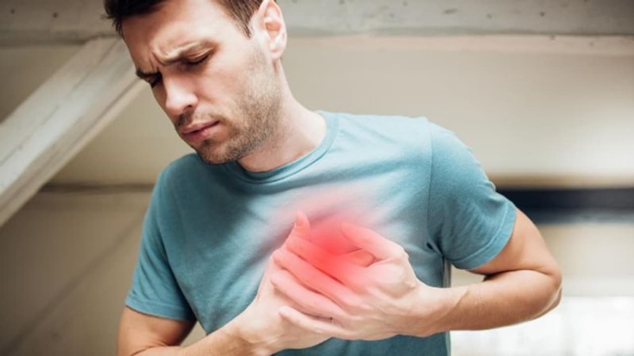 ಹೃದಯಾಘಾತ ತಪ್ಪಿಸೋಕೆ ವ್ಯಾಯಾಮ ಸಾಕಾಗೋಲ್ಲ, ಈ ಅಭ್ಯಾಸ ಬಿಡಲೇಬೇಕು!