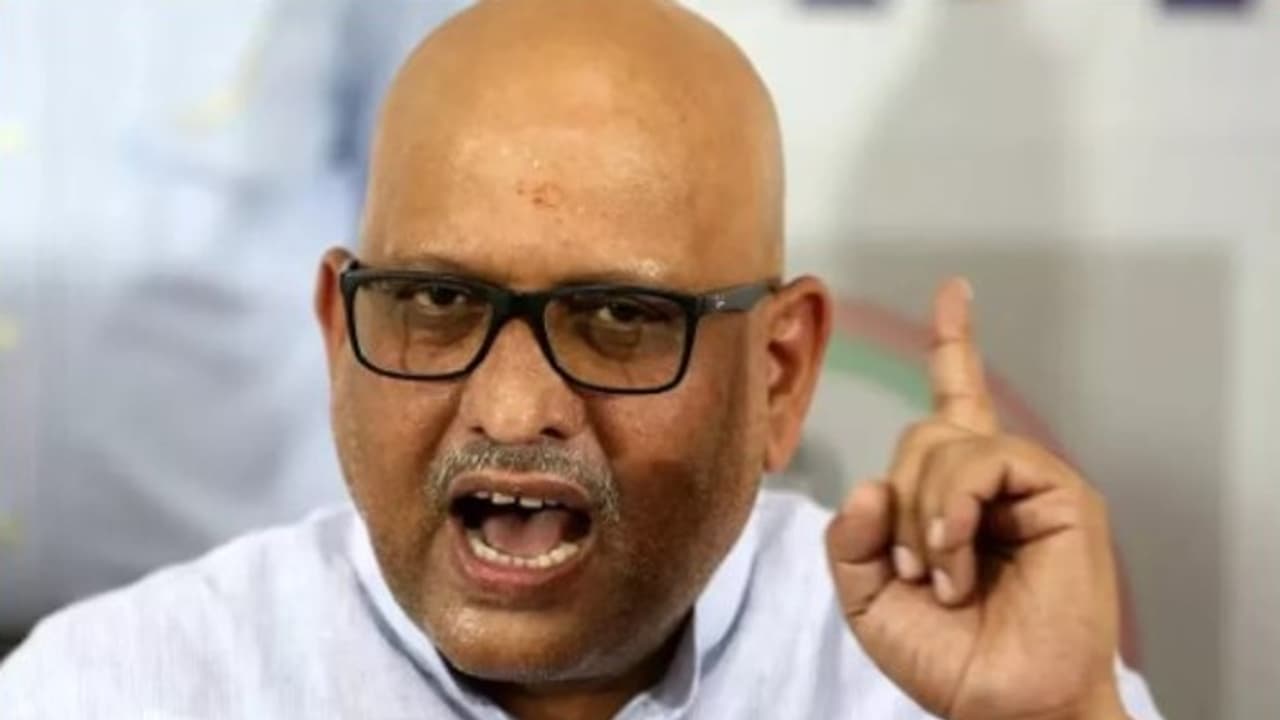 ಮೋದಿ ವಿರುದ್ಧ ಸ್ಪರ್ಧಿಸಲು ಮಾಜಿ ಎಬಿವಿಪಿ ಕಾರ್ಯಕರ್ತನಿಗೆ ಕಾಂಗ್ರೆಸ್ ಟಿಕೆಟ್, ಯಾರು ಈ ಅಜಯ್ ರೈ?