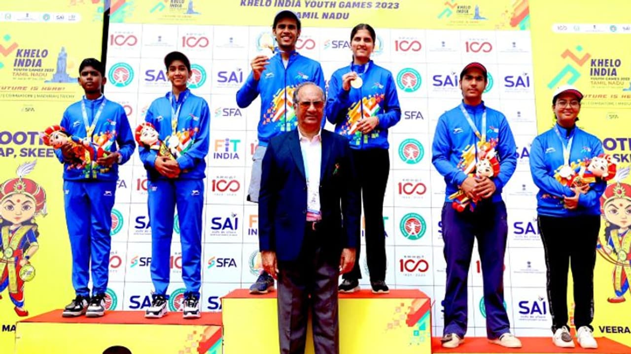 Khelo India: இன்றுடன் முடிவடையும் கேலோ இந்தியா – தமிழ்நாடு 91 பதக்கத்துடன் 3 ஆவது இடத்திற்கு சரிவு! Khelo India: இன்றுடன் முடிவடையும் கேலோ இந்தியா – தமிழ்நாடு 91 பதக்கத்துடன் 3 ஆவது இடத்திற்கு சரிவு!