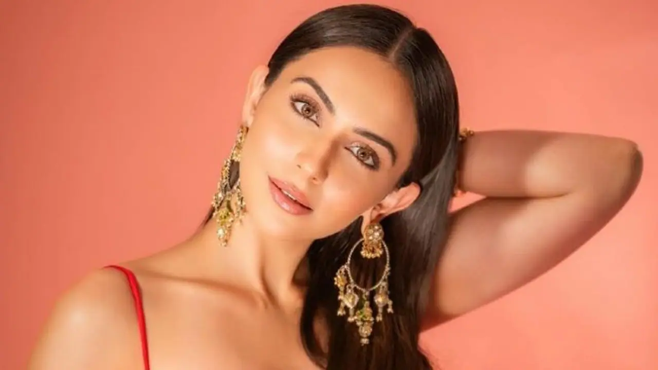 #RakulPreetSingh స్టార్ హీరోకు సోదరిగా రకుల్ ప్రీత్ సింగ్ #RakulPreetSingh స్టార్ హీరోకు సోదరిగా రకుల్ ప్రీత్ సింగ్