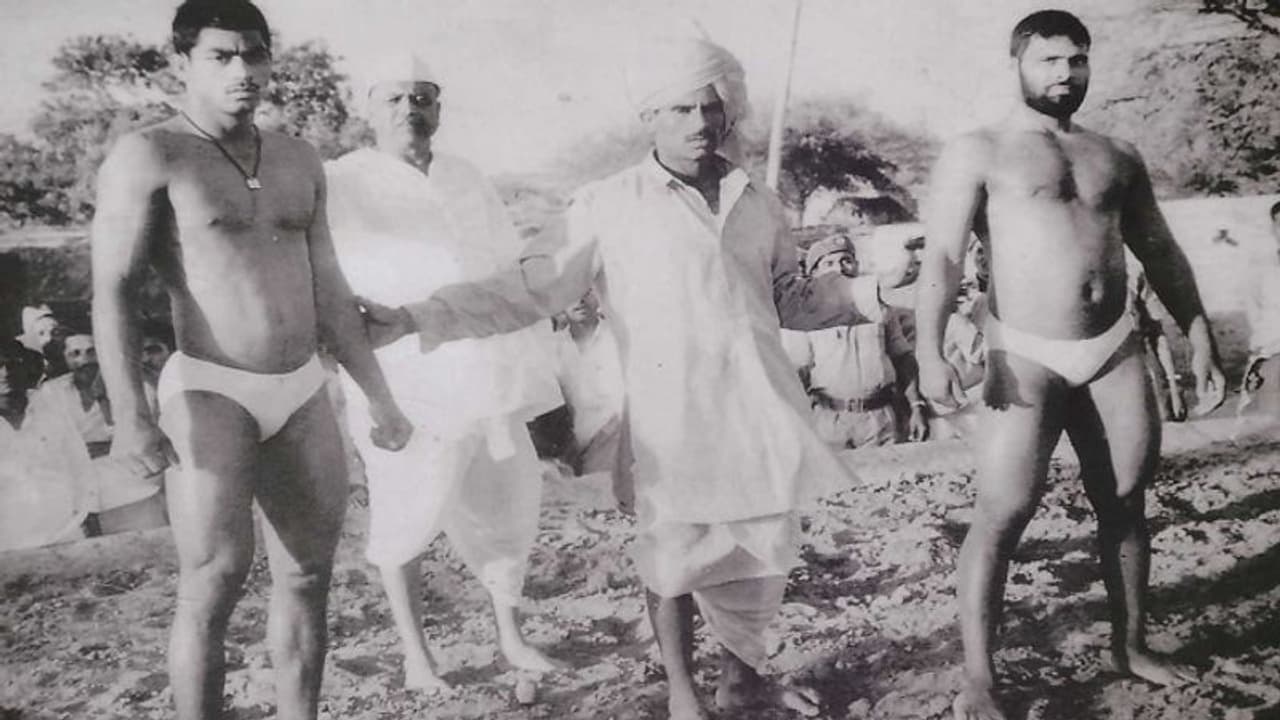 ಬಾಗಲಕೋಟೆ: ಕುಸ್ತಿ ಕಿಂಗ್ ದಾವಲ್ಸಾಬಗೆ ಬೇಕಿದ ಸರ್ಕಾರ ನೆರವು..! ಬಾಗಲಕೋಟೆ: ಕುಸ್ತಿ ಕಿಂಗ್ ದಾವಲ್ಸಾಬಗೆ ಬೇಕಿದ ಸರ್ಕಾರ ನೆರವು..!