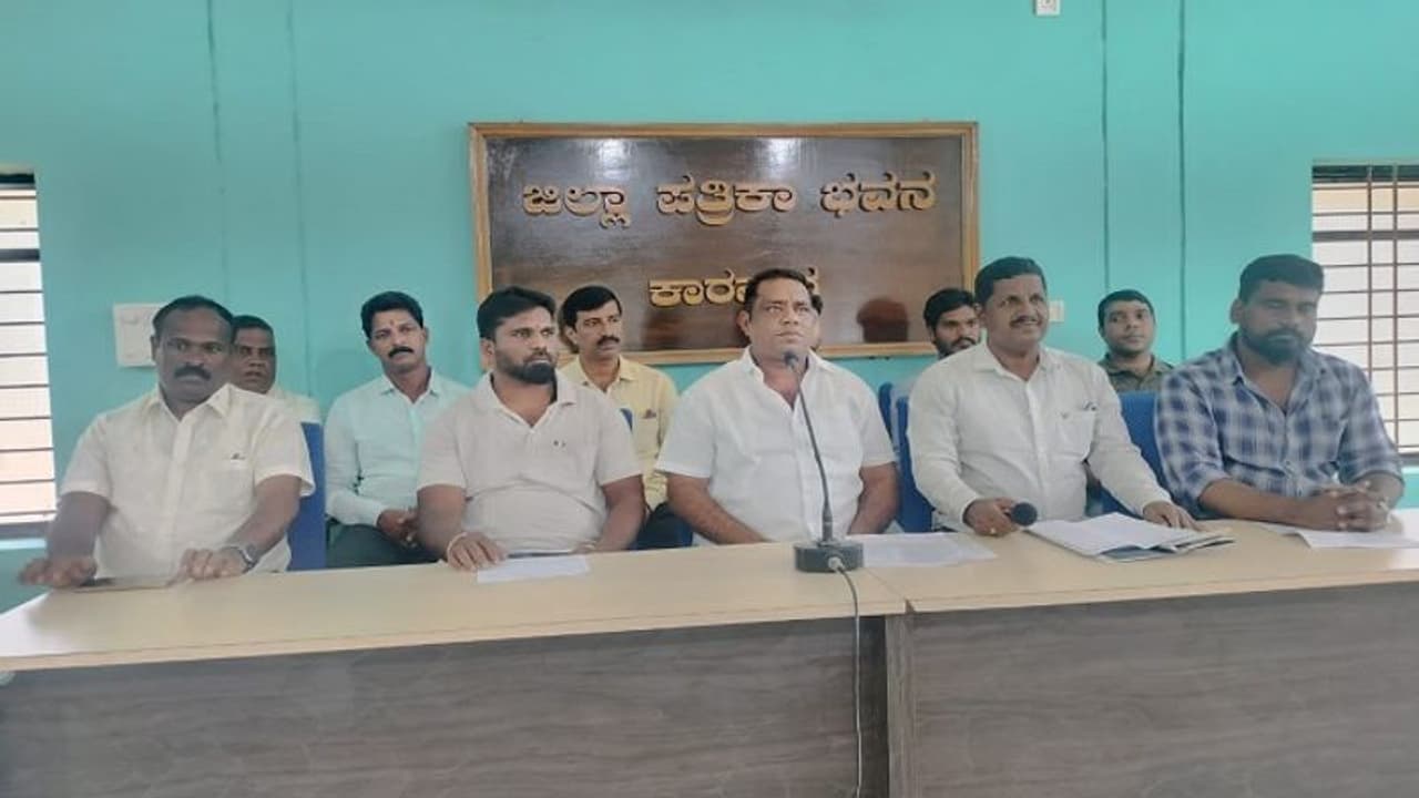 ಲೋಕಸಭಾ ಚುನಾವಣೆ 2024: ಉಡುಪಿ ಚಿಕ್ಕಮಗಳೂರಲ್ಲಿ ಪ್ರಮೋದ್ ಮಧ್ವರಾಜ್ಗೆ ಟಿಕೆಟ್ಗೆ ಒತ್ತಾಯ ಲೋಕಸಭಾ ಚುನಾವಣೆ 2024: ಉಡುಪಿ ಚಿಕ್ಕಮಗಳೂರಲ್ಲಿ ಪ್ರಮೋದ್ ಮಧ್ವರಾಜ್ಗೆ ಟಿಕೆಟ್ಗೆ ಒತ್ತಾಯ