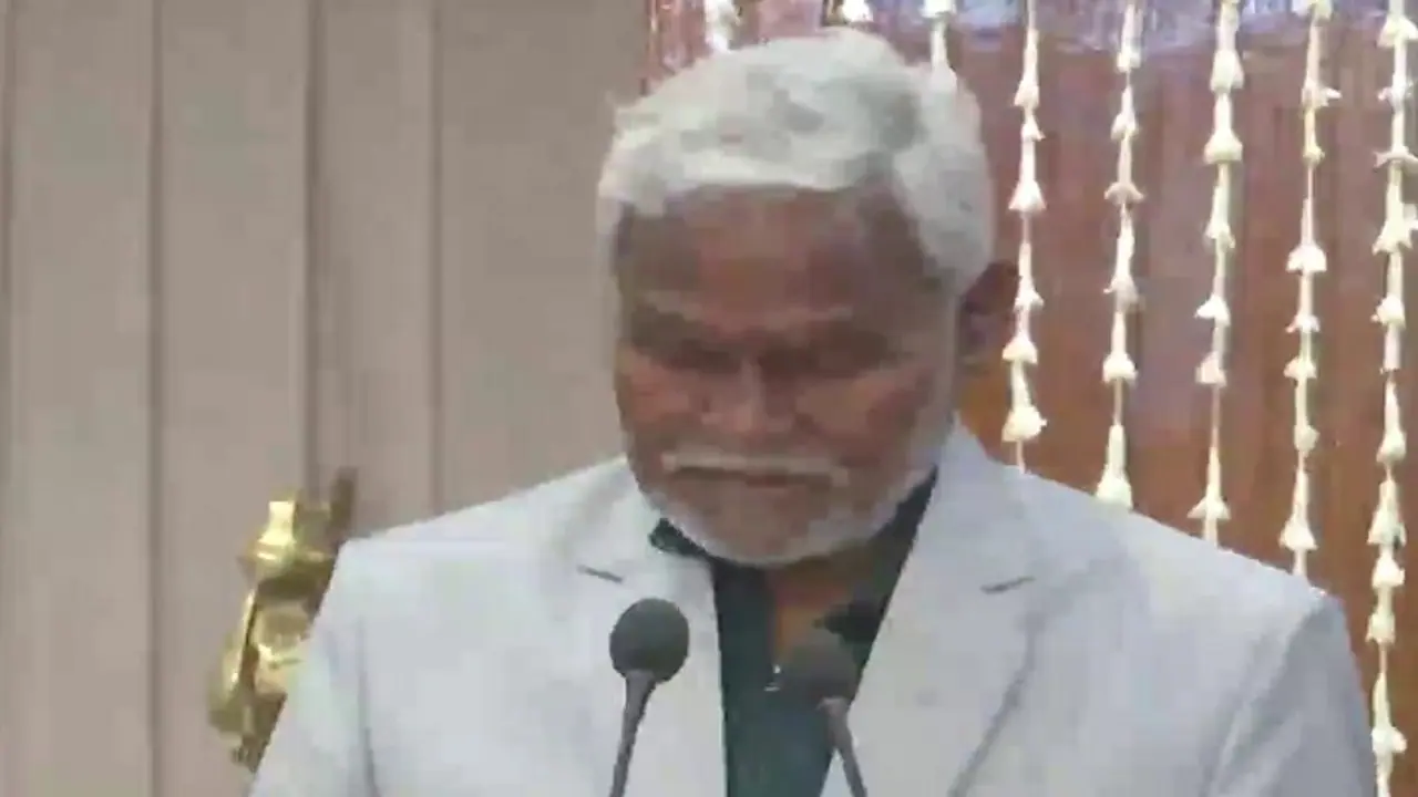 JMM vice president Champai Soren takes oath as Chief Minister of Jharkhand JMM vice president Champai Soren takes oath as Chief Minister of Jharkhand