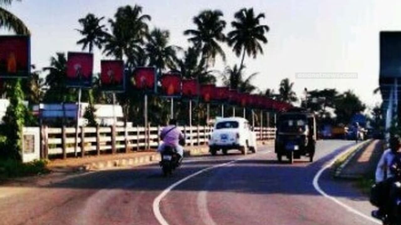 കരുവന്നൂര്‍ പാലത്തിലേക്ക് നടന്നുവന്ന യുവതി മധ്യഭാഗത്ത് എത്തിയപ്പോൾ താഴേക്ക് ചാടി; തെരച്ചിൽ തുടങ്ങി