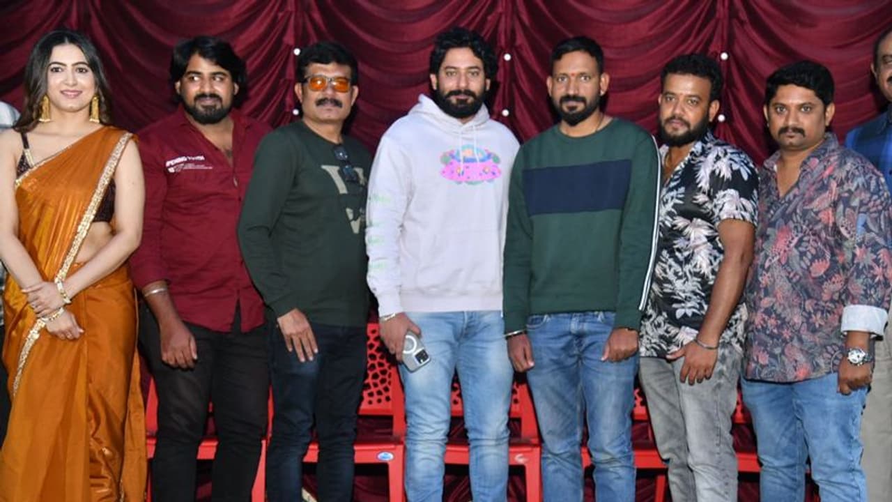 ರಾಕೇಶ್ ಬಿರಾದಾರ್ 'ಧೀರ ಸಾಮ್ರಾಟ್‌'ಗೆ ಡೈನಾಮಿಕ್ ಪ್ರಿನ್ಸ್‌ ಪ್ರಜ್ವಲ್ ದೇವರಾಜ್ ಸಾಥ್!