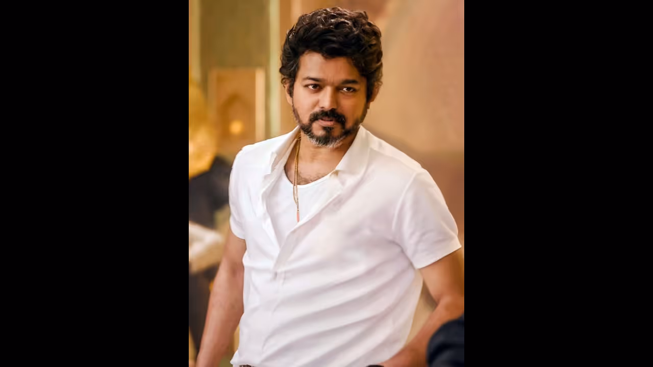 வெற்றி துரைசாமி உடலுக்கு அஞ்சலி செலுத்த சென்ற விஜய்..! வாசலோடு திரும்பிய சோகம்... என்ன ஆச்சு? வெற்றி துரைசாமி உடலுக்கு அஞ்சலி செலுத்த சென்ற விஜய்..! வாசலோடு திரும்பிய சோகம்... என்ன ஆச்சு?