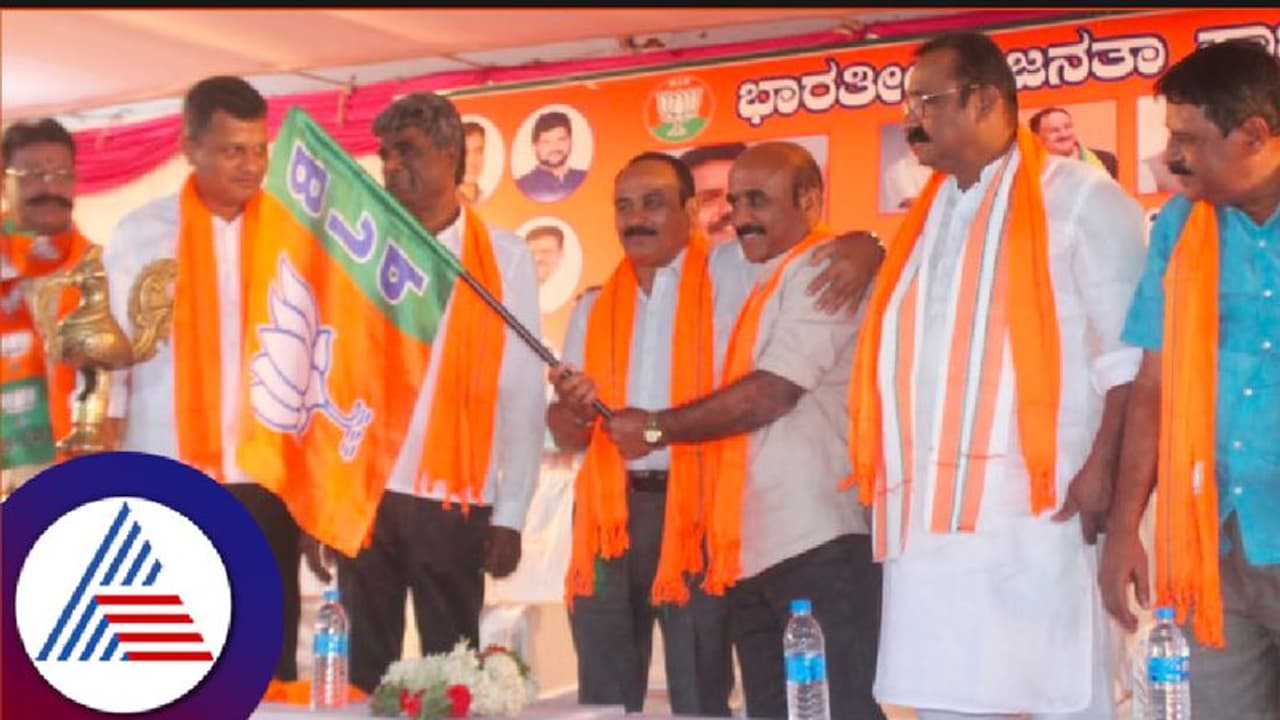 ಕಾಂಗ್ರೆಸ್ ಅಧಿಕಾರಕ್ಕೆ ಬಂದು 8 ತಿಂಗಳು ಕಳೆದಿದೆ; 8 ಮೀಟರ್ ರಸ್ತೆ ಕೂಡ ಅಭಿವೃದ್ಧಿ ಮಾಡಲಾಗಿಲ್ಲ; ಕೋಟ ಶ್ರೀನಿವಾಸ ವಾಗ್ದಾಳಿ ಕಾಂಗ್ರೆಸ್ ಅಧಿಕಾರಕ್ಕೆ ಬಂದು 8 ತಿಂಗಳು ಕಳೆದಿದೆ; 8 ಮೀಟರ್ ರಸ್ತೆ ಕೂಡ ಅಭಿವೃದ್ಧಿ ಮಾಡಲಾಗಿಲ್ಲ; ಕೋಟ ಶ್ರೀನಿವಾಸ ವಾಗ್ದಾಳಿ