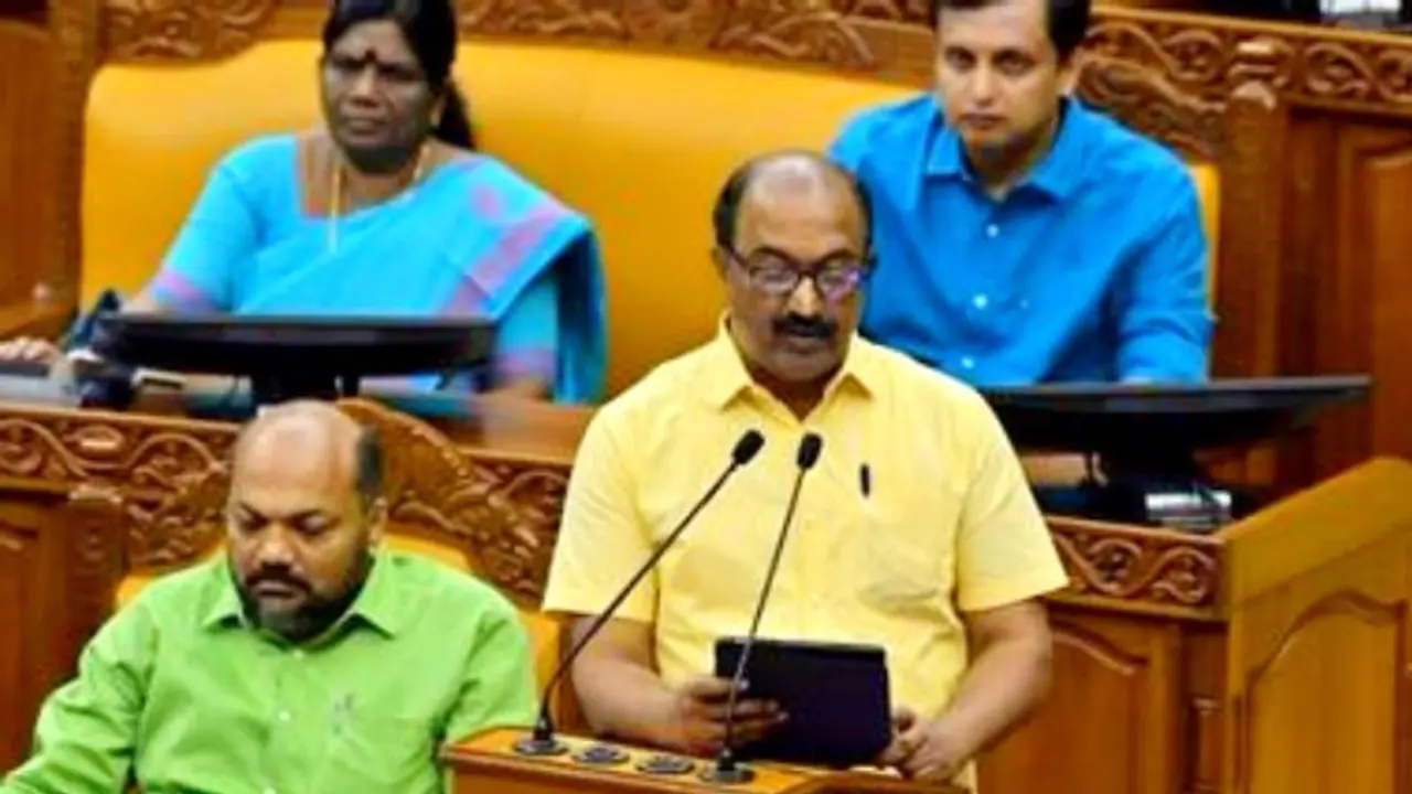 വിദേശ മൂലധനത്തിന് പച്ചപരവതാനി വിരിച്ച് സംസ്ഥാന ബജറ്റ്,നവകേരള നയരേഖയിലെ നിര്ദേശങ്ങള് യാഥാര്ഥ്യമാകുന്നു വിദേശ മൂലധനത്തിന് പച്ചപരവതാനി വിരിച്ച് സംസ്ഥാന ബജറ്റ്,നവകേരള നയരേഖയിലെ നിര്ദേശങ്ങള് യാഥാര്ഥ്യമാകുന്നു