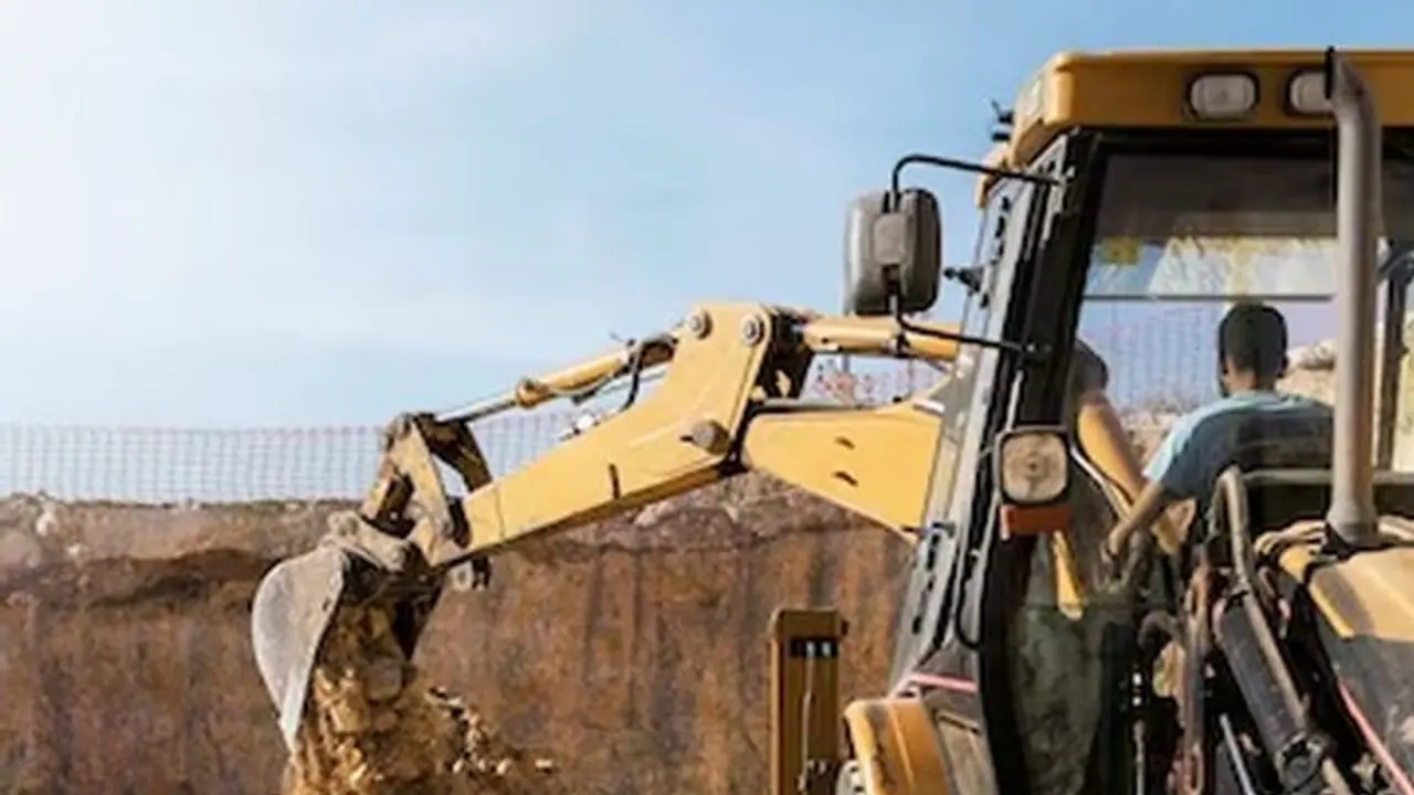 DDA faces flak for demolishing historic Akhundji Mosque in Delhi's Mehrauli DDA faces flak for demolishing historic Akhundji Mosque in Delhi's Mehrauli