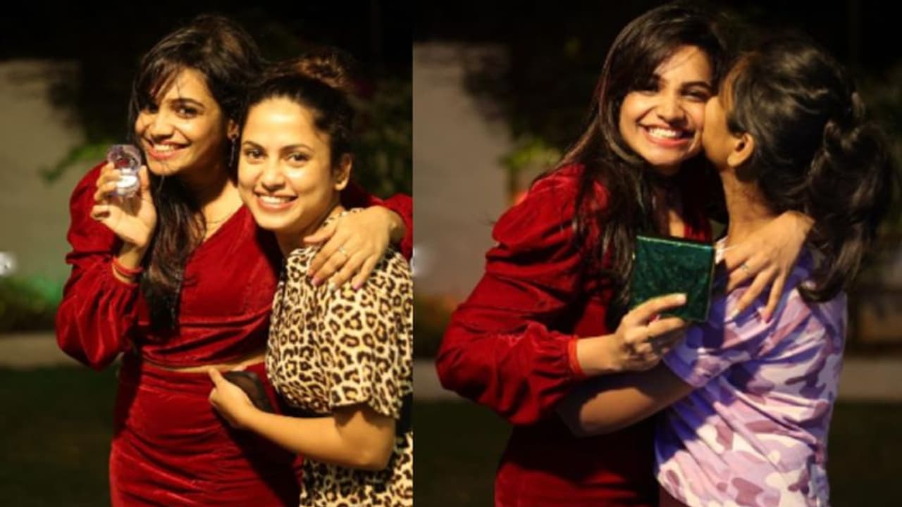 பிறந்தநாள் கொண்டாட்டம்.. எதிர்நீச்சல் சீரியல் நடிகைக்கு டீம் மேட்ஸ் கொடுத்த செம Surprise வைரல் வீடியோ! பிறந்தநாள் கொண்டாட்டம்.. எதிர்நீச்சல் சீரியல் நடிகைக்கு டீம் மேட்ஸ் கொடுத்த செம Surprise வைரல் வீடியோ!