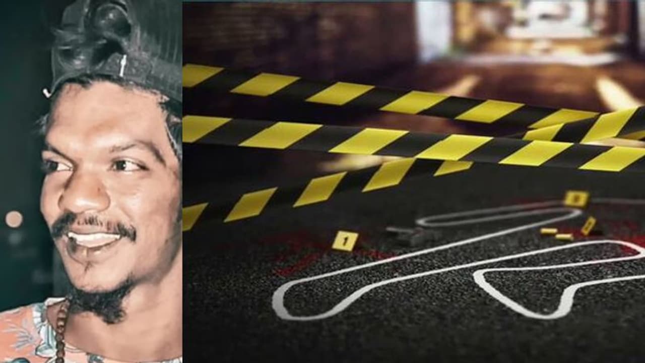 சென்னையில் பயங்கரம்.. பிரபல ரவுடி ஓட ஓட விரட்டி படுகொலை.. அலறிய பொதுமக்கள்..! சென்னையில் பயங்கரம்.. பிரபல ரவுடி ஓட ஓட விரட்டி படுகொலை.. அலறிய பொதுமக்கள்..!