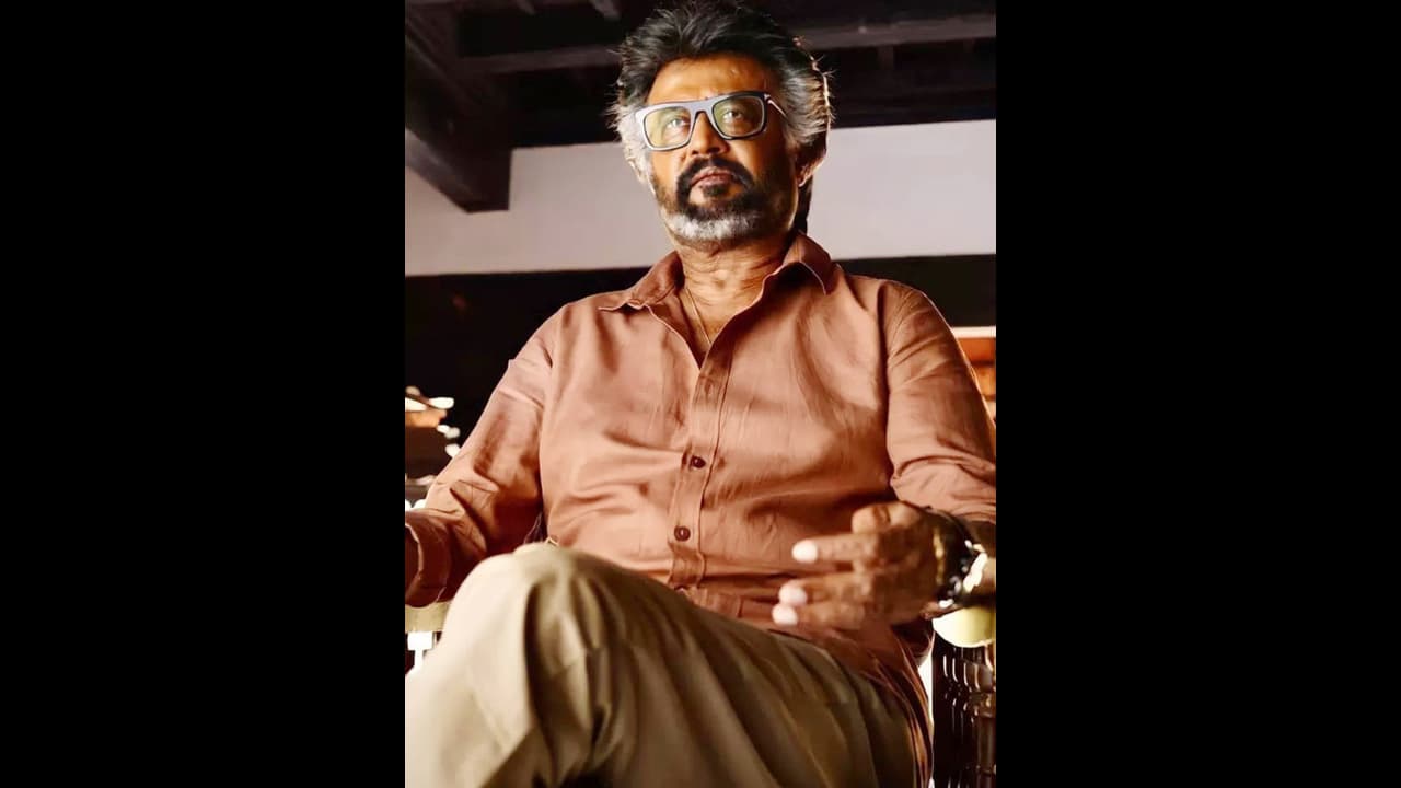 రజినీకాంత్ తండ్రిని ఎప్పుడైనా చూశారా..? వైరల్ అవుతున్న ఫోటో.. రజినీకాంత్ తండ్రిని ఎప్పుడైనా చూశారా..? వైరల్ అవుతున్న ఫోటో..