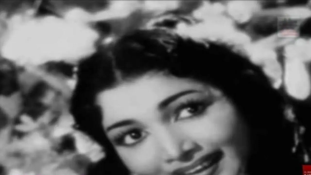 18 ஆண்டுகள் திரை வாழ்க்கை.. திமுக எம்.எல்.ஏவை திருமணம் செய்து செட்டிலான பழம்பெரும் நடிகை..