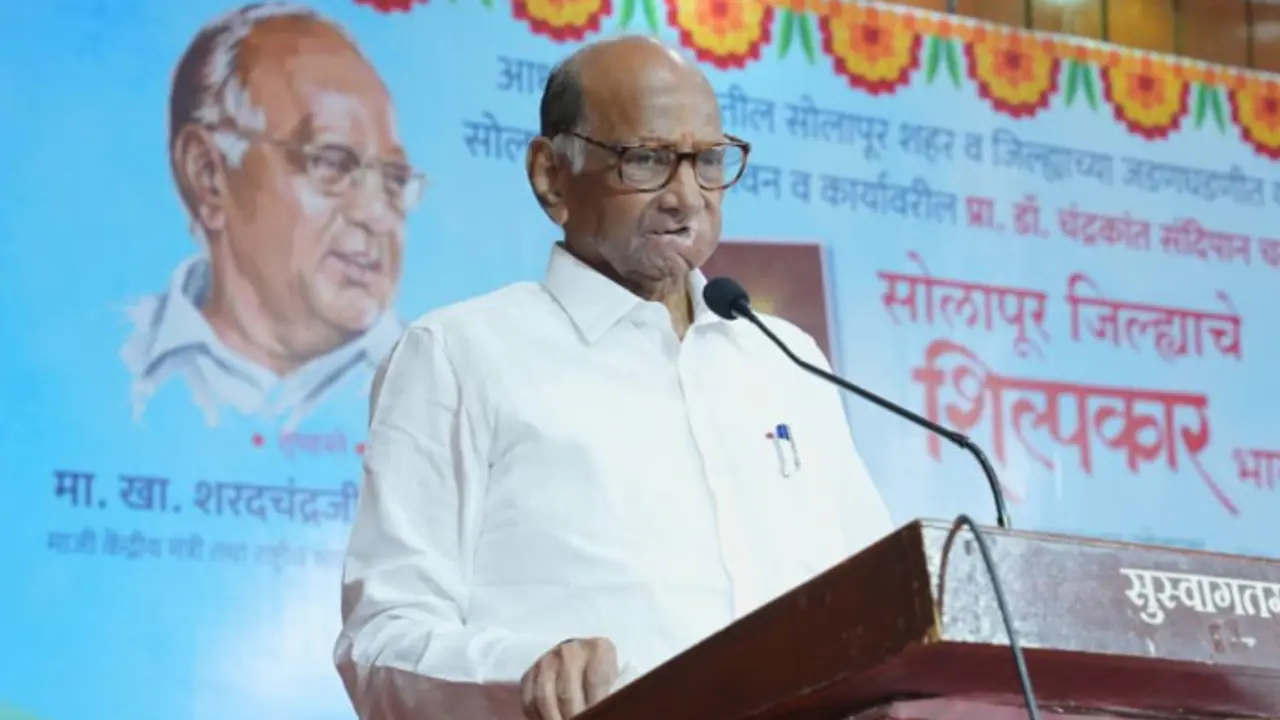 Sharad Pawar challenges Election Commission's NCP decision in Supreme Court Sharad Pawar challenges Election Commission's NCP decision in Supreme Court